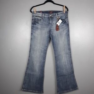 NWT Soul Underground Flare Leg Whitley Wash Jean size 9